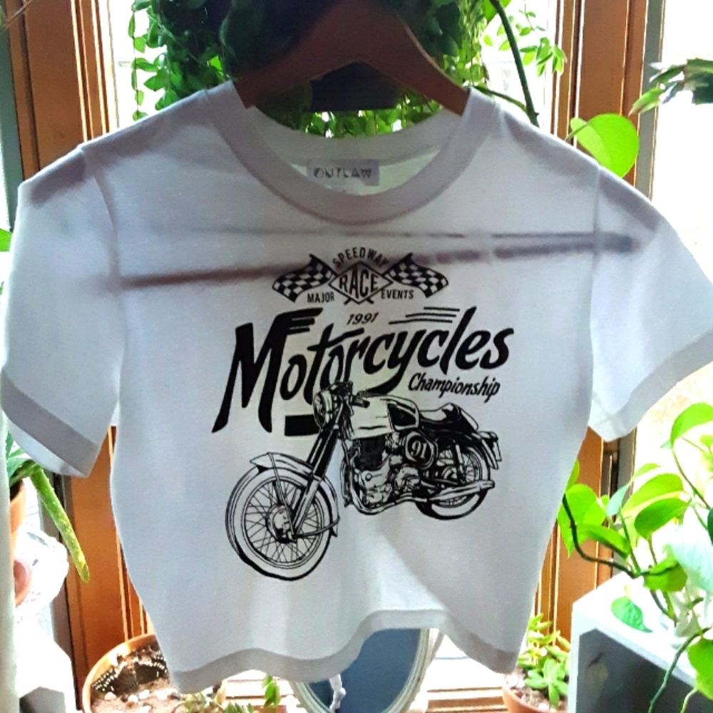 Super cute white Outlaw Motorcycle crop top.
